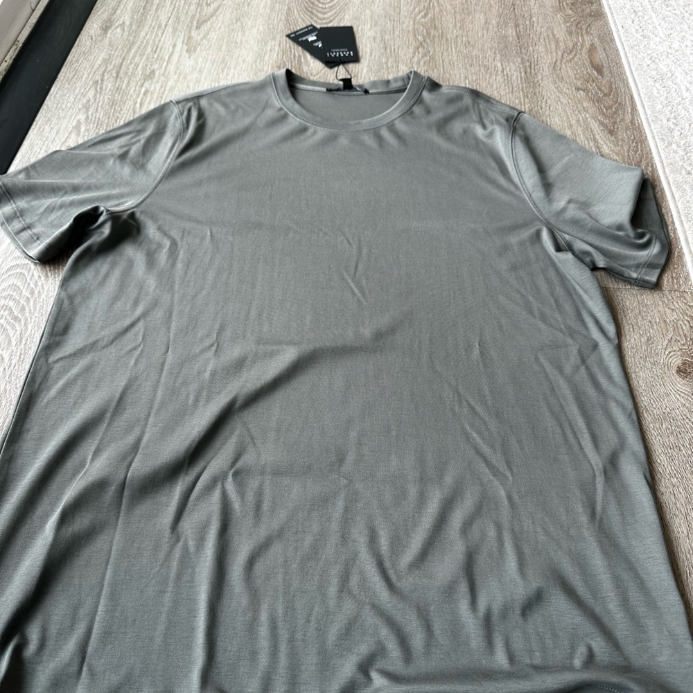 Robert Bartlett Charcoal Short Sleeve Tee